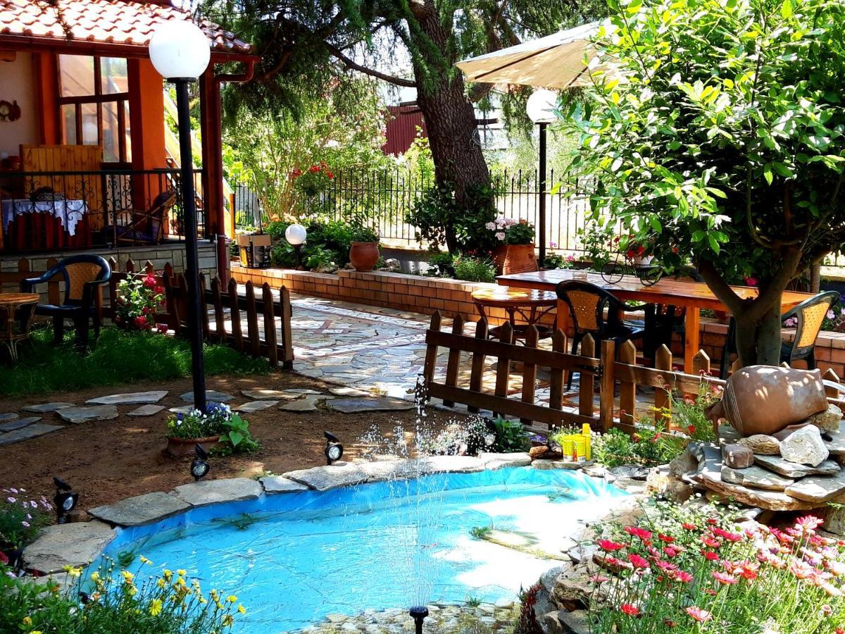 Handmade Peaceful Cozy House Near The Beach Nea Kallikrateia Екстер'єр фото