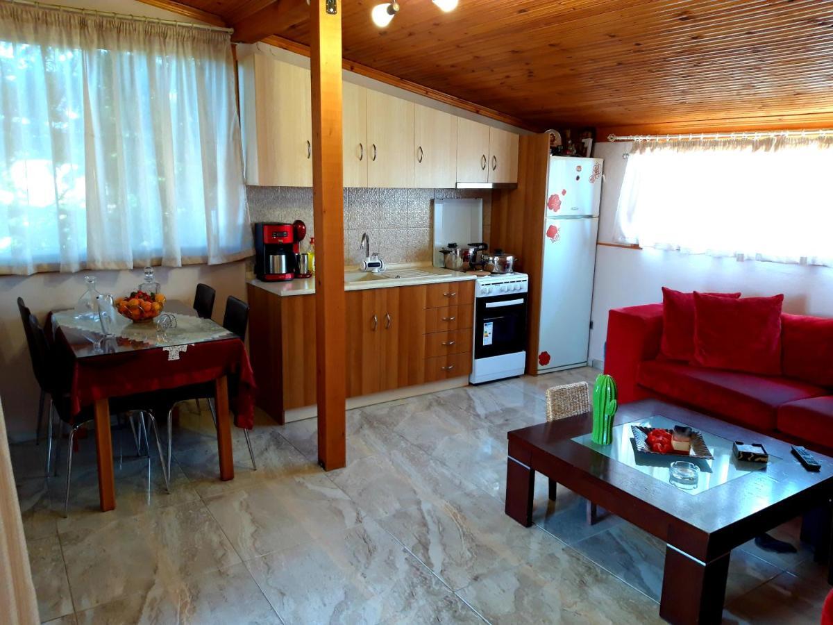 Handmade Peaceful Cozy House Near The Beach Nea Kallikrateia Екстер'єр фото